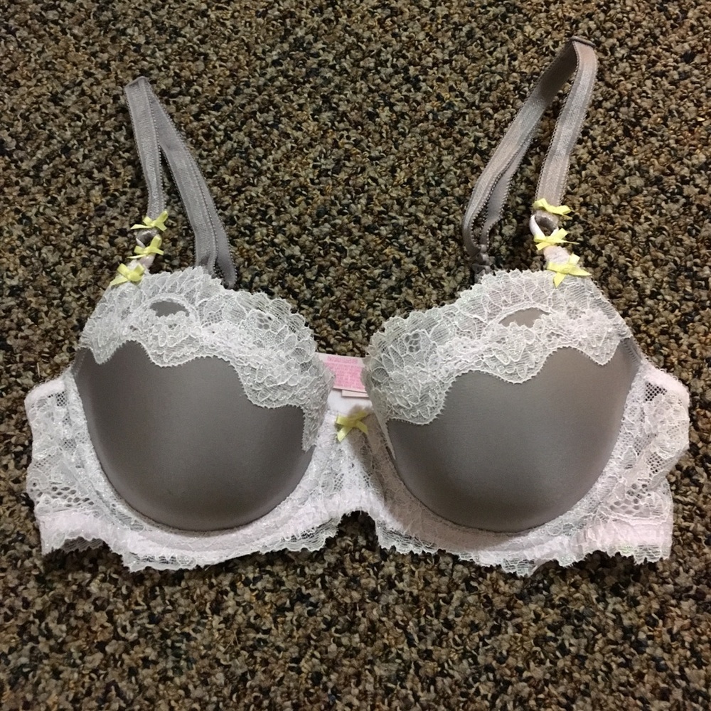 Victoria Secret lingerie bra