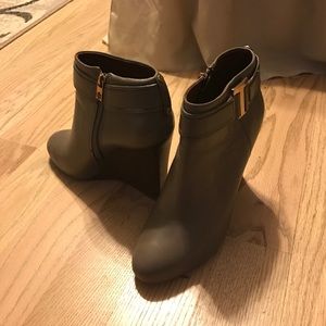 Tory butch leather bootie wedges, worn twice.