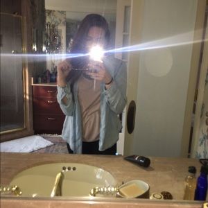 Meet your Posher, Julia