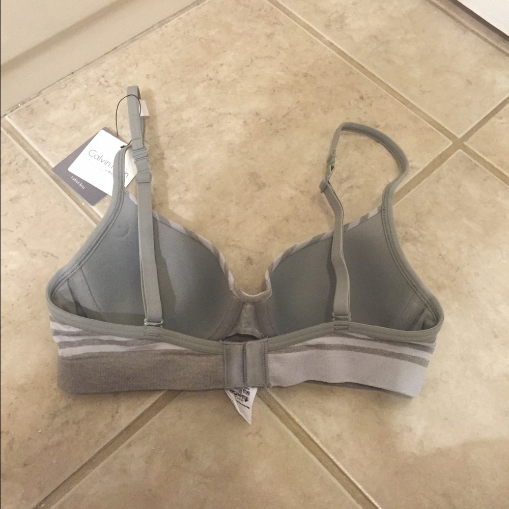 Calvin Klein Gray stripe logo t-shirt bra - Picture 2 of 3