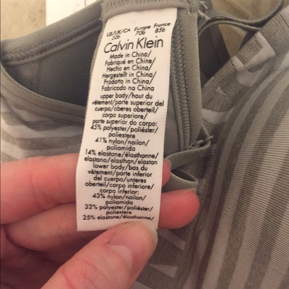 Calvin Klein Gray stripe logo t-shirt bra - Picture 3 of 3