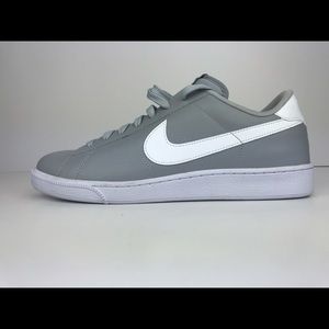 NWOB NIKE Canvas sneaker