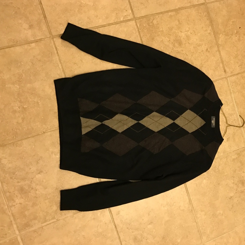 Dockers sweater