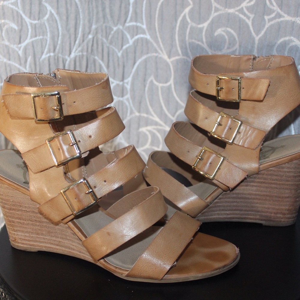 Gladiator Tan/ Nude  Wedges