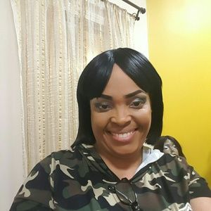 Meet your Posher, Keshia