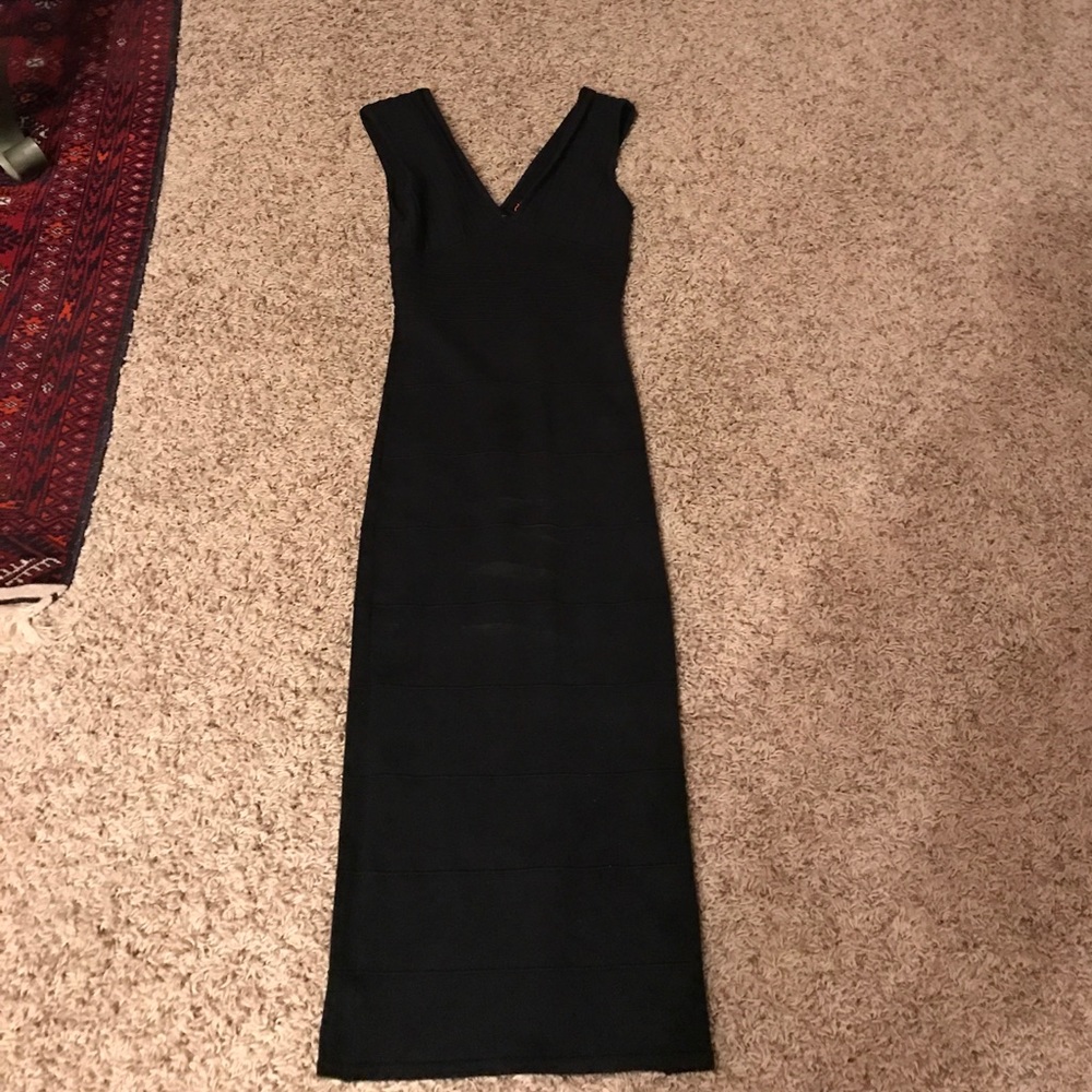 Dress - Picture 1 of 2
