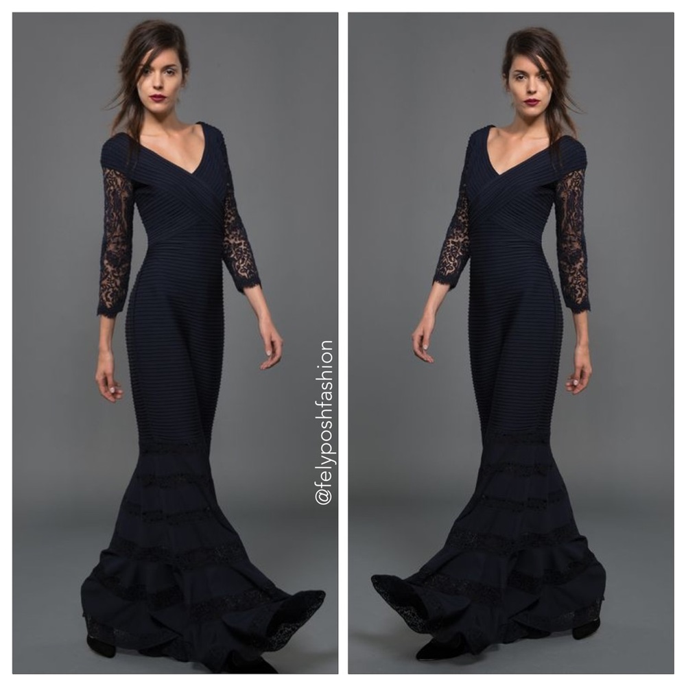 Pintuck Jersey V-Neck 3/4 Sleeve Sheer Lace Gown