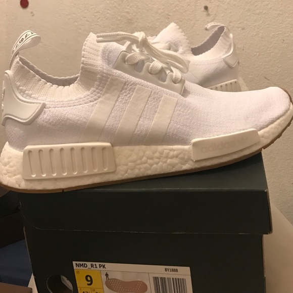 NMD R1 PK