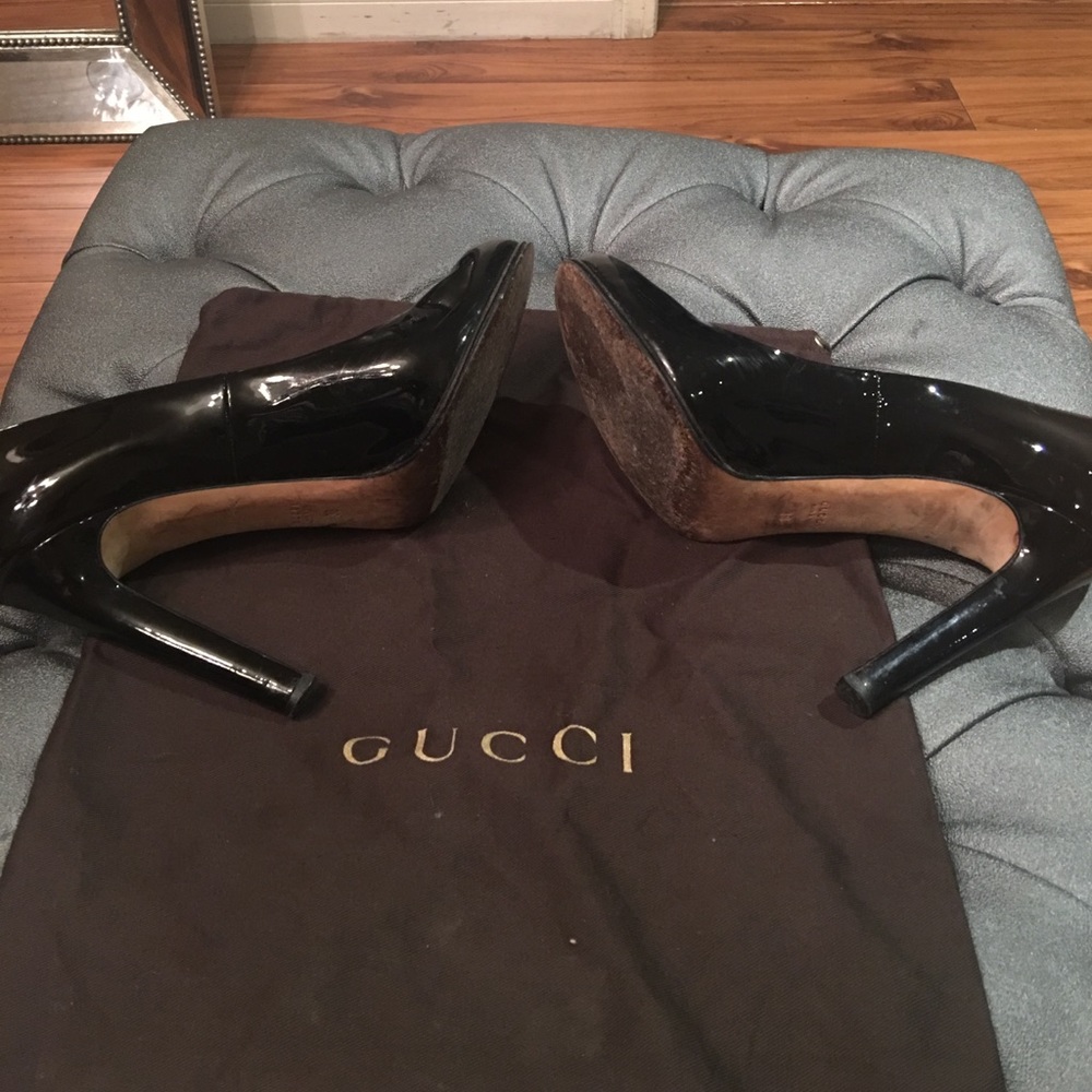 Gucci Heels - Picture 3 of 10