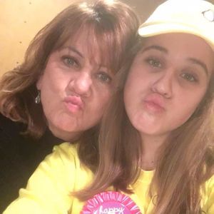 Meet your Posher, Pamela