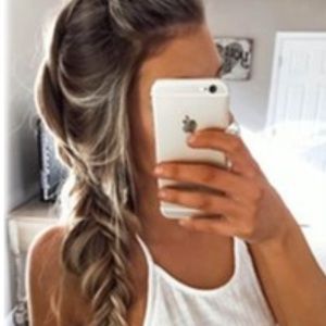 Meet your Posher, Emina