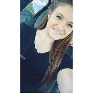 Meet your Posher, Lexi