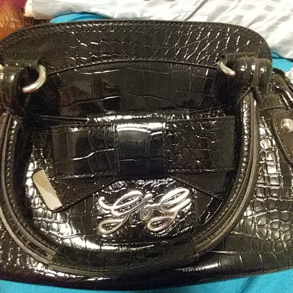 Guess purse