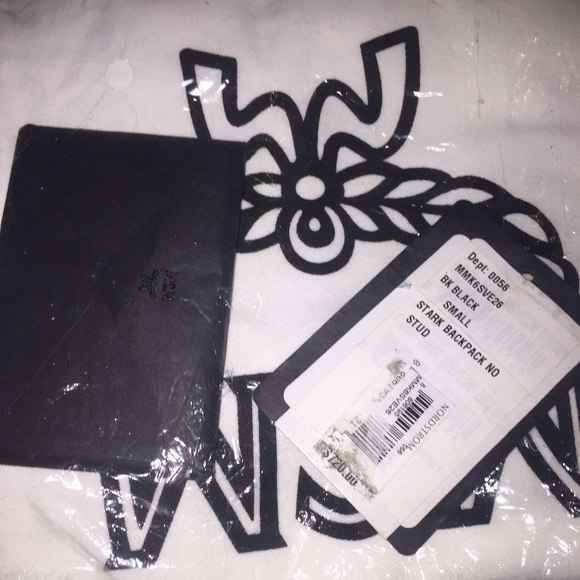 mcm back pack - Picture 3 of 4