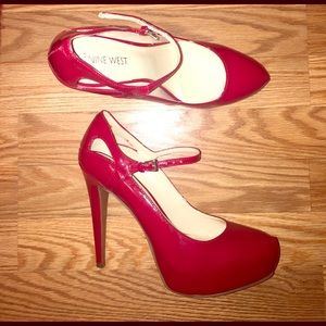 Nine West Vanessa Red Pumps
