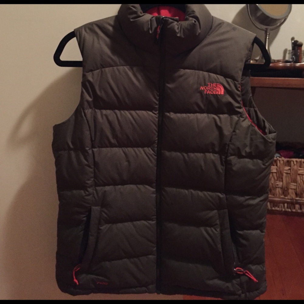 North face down vest