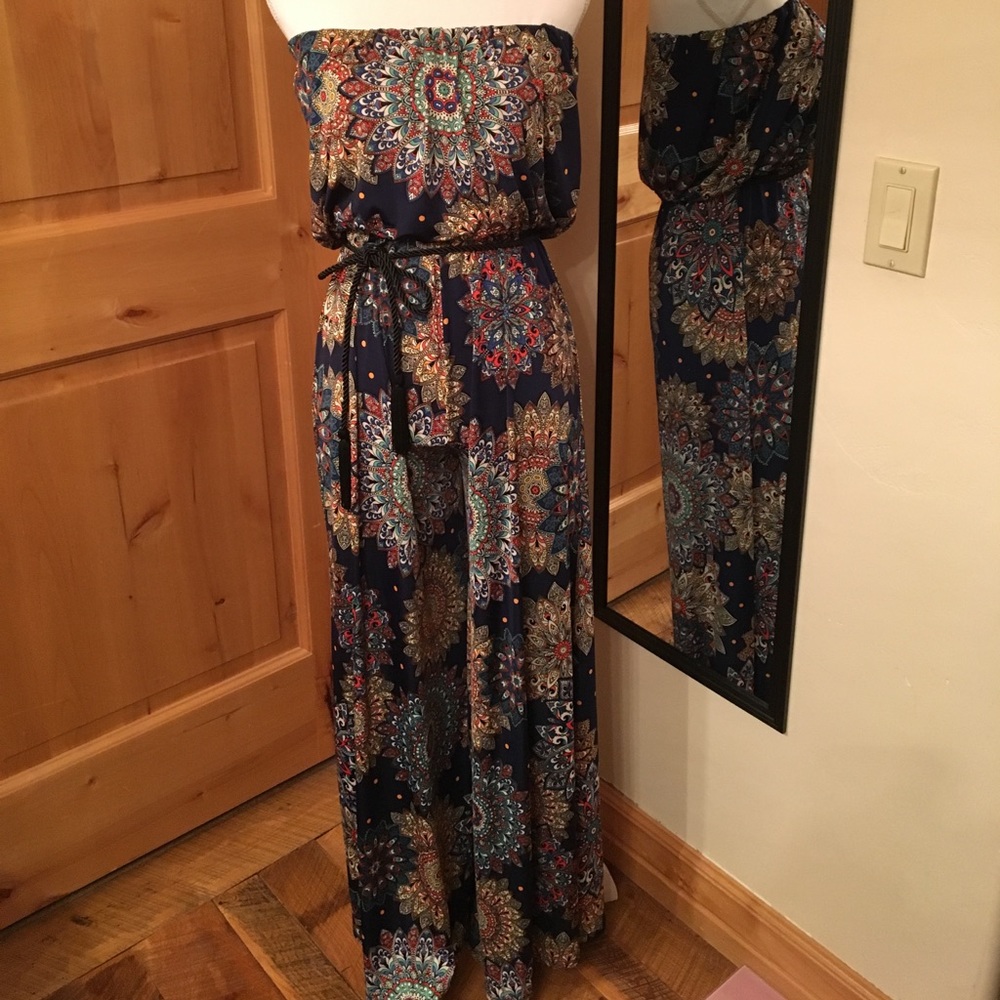 Arielle strapless one piece pantsuit. Size S (4-6)