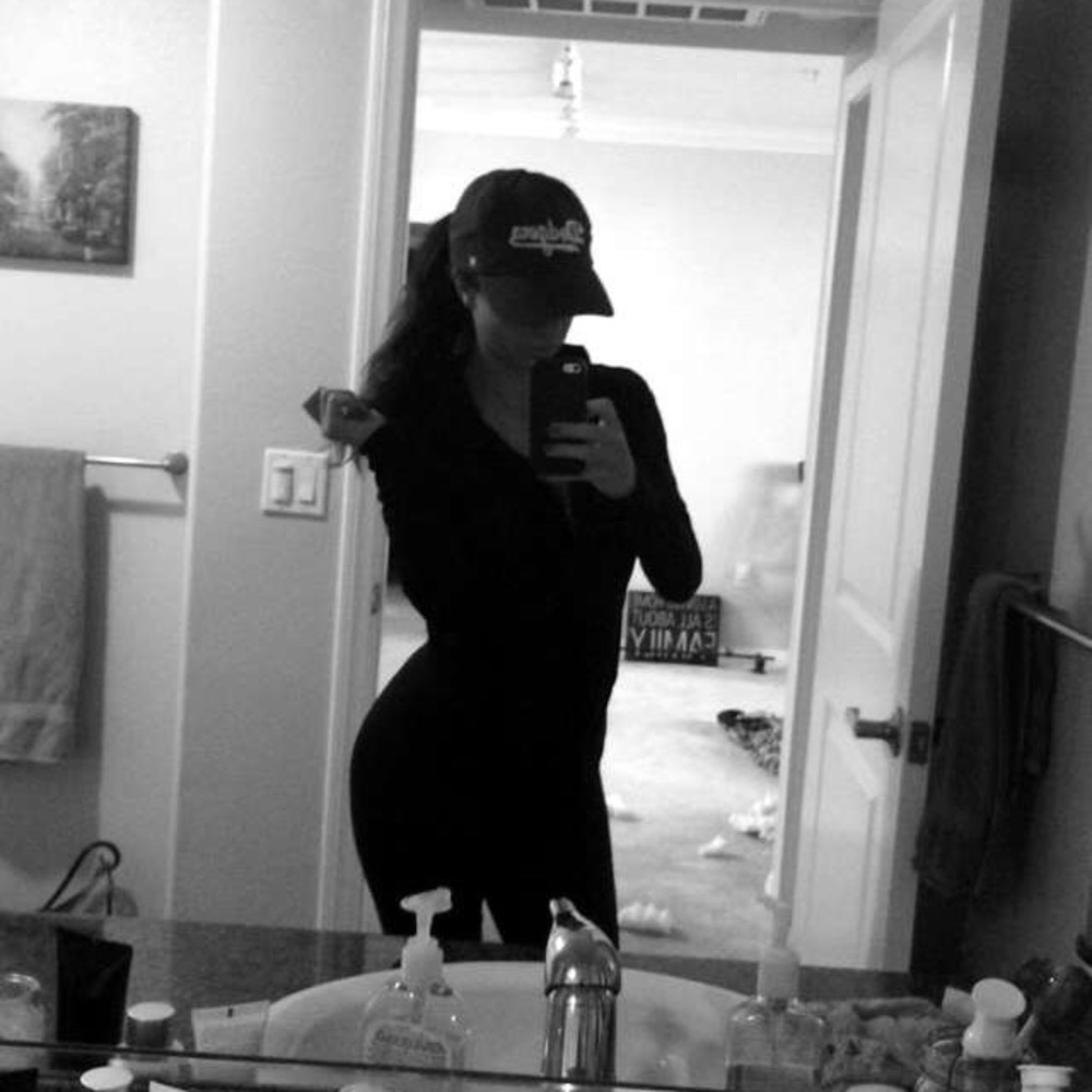 Meet your Posher, Jasmin