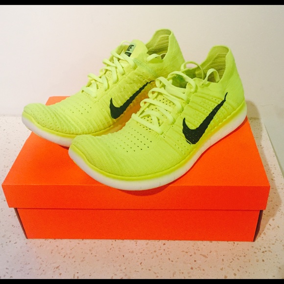 Nike Other - Men's Brand New Nike Free Runs