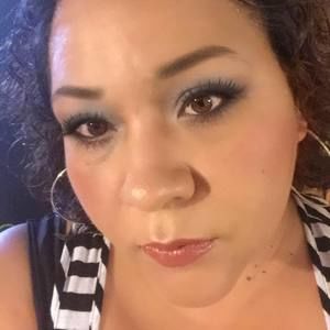 Meet your Posher, Alma