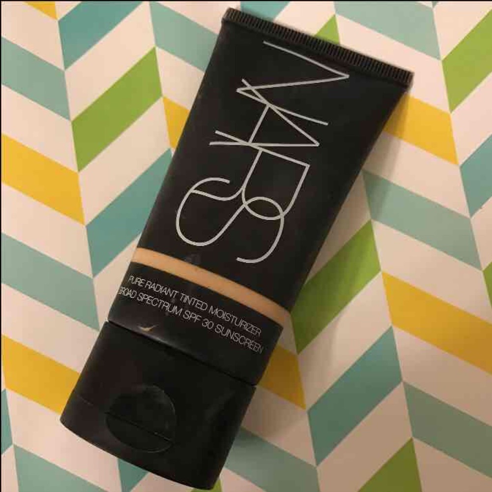 NARS tinted moisturiser