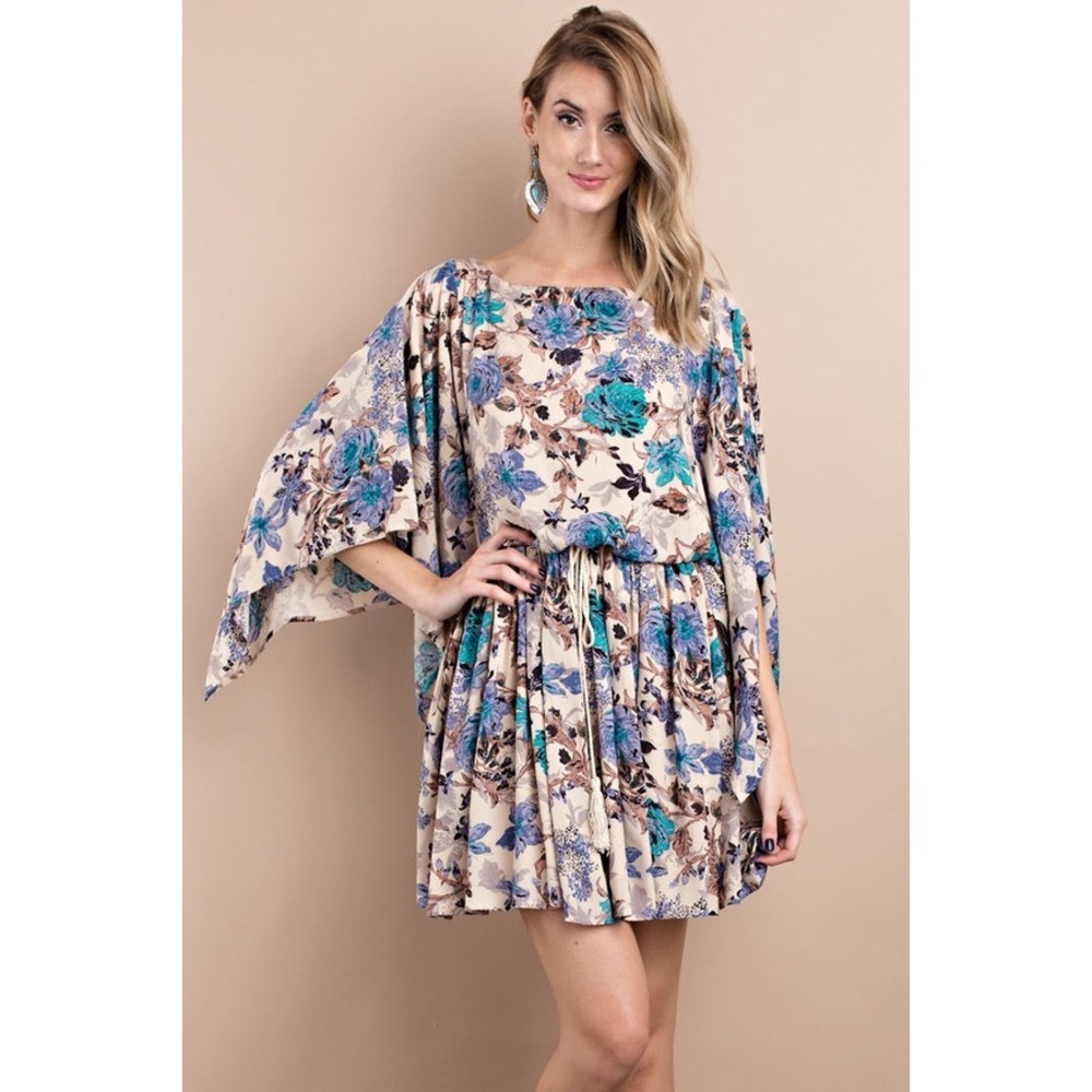 1 left! Printed Kimono Dress - Picture 3 of 7