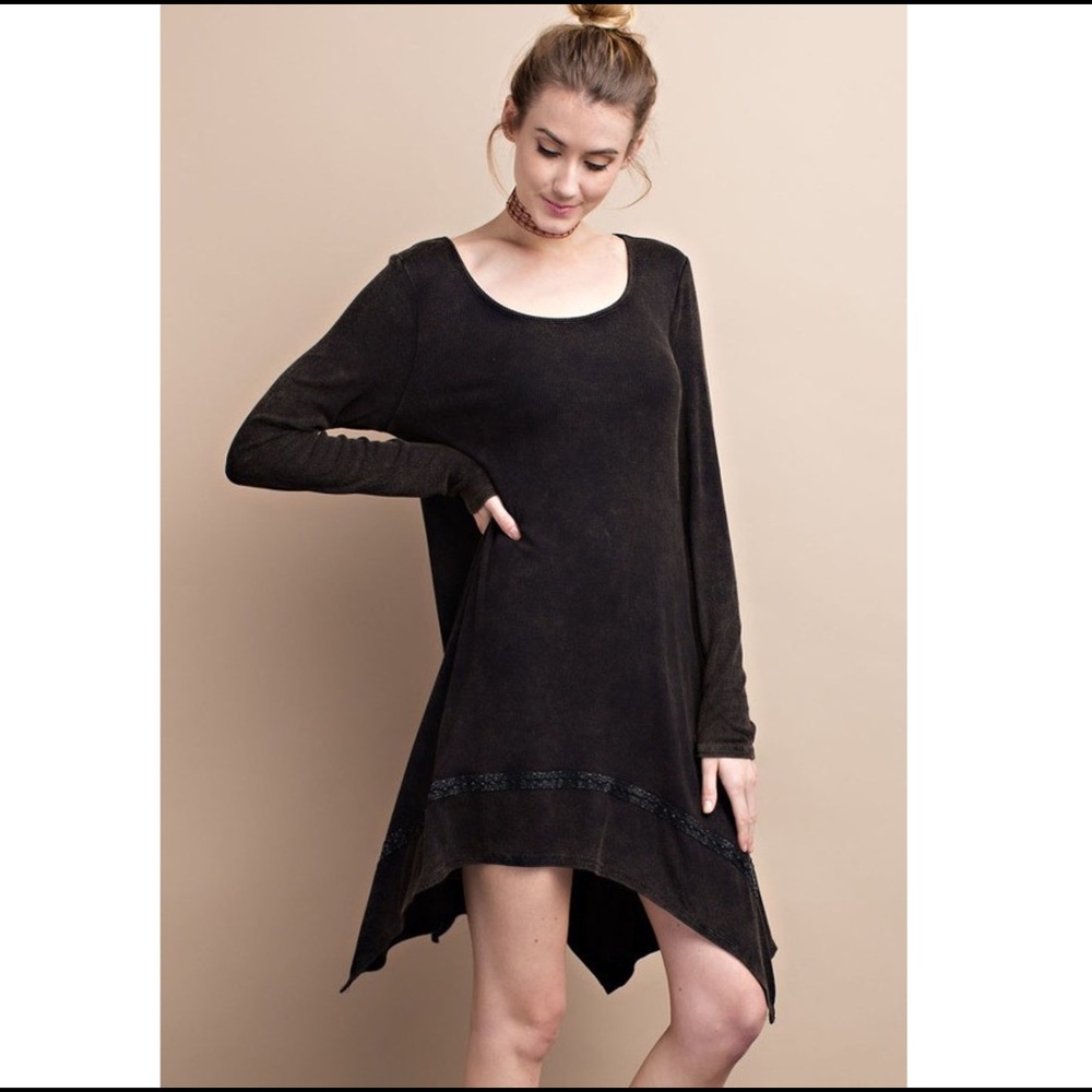 Sharkbite Ribbed Tunic - Picture 3 of 6