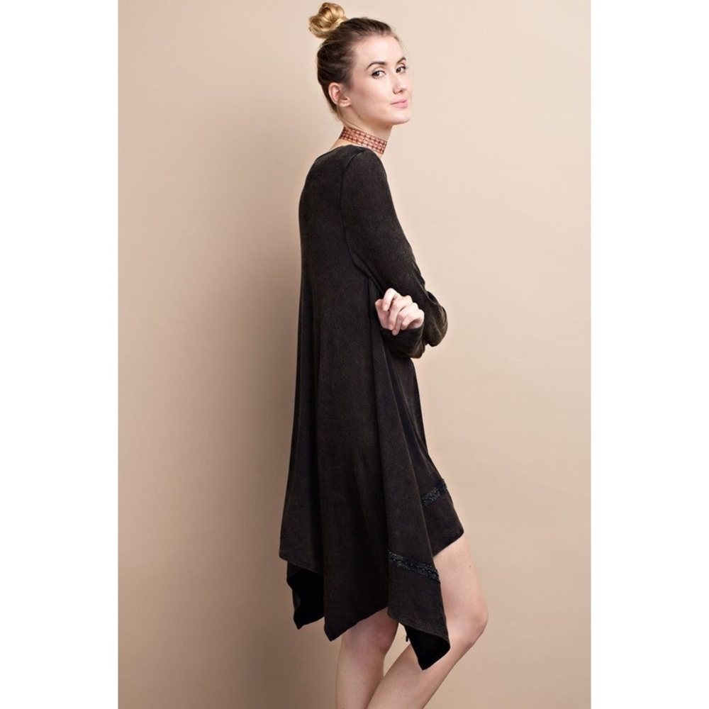 Sharkbite Ribbed Tunic - Picture 4 of 6