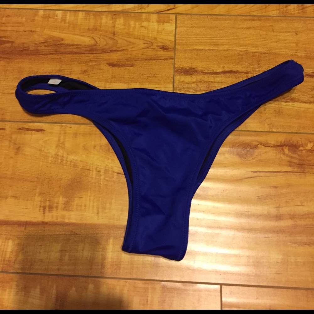 Victoria secret itsy bottoms