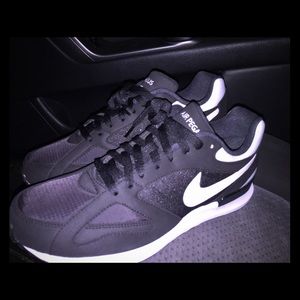 NIKE AIR PEGASUS RACER SIZE 10