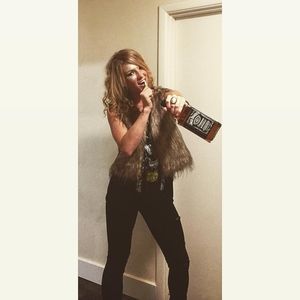 Meet your Posher, Kesha