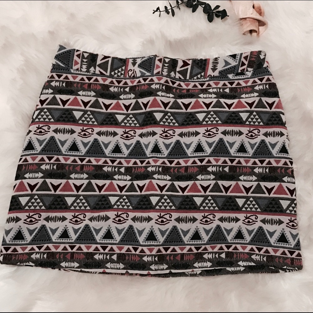 Aztec Skirt - Picture 2 of 5