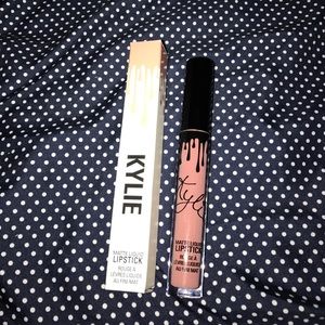 Kylie Matte Liquid Lipstick