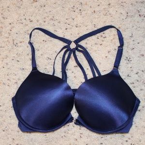 Victoria's Secret Bombshell push-up Bra