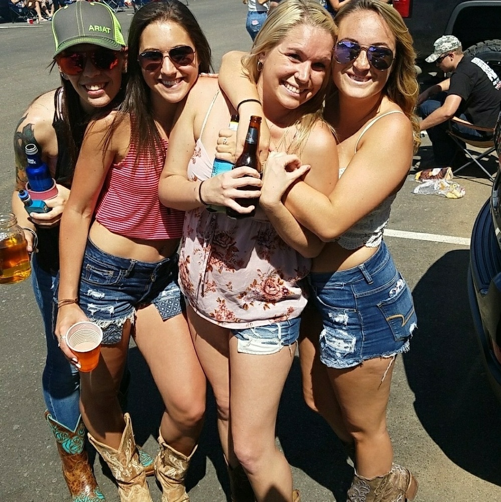 Meet your Posher, Trisha