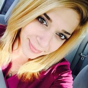 Meet your Posher, Fannie