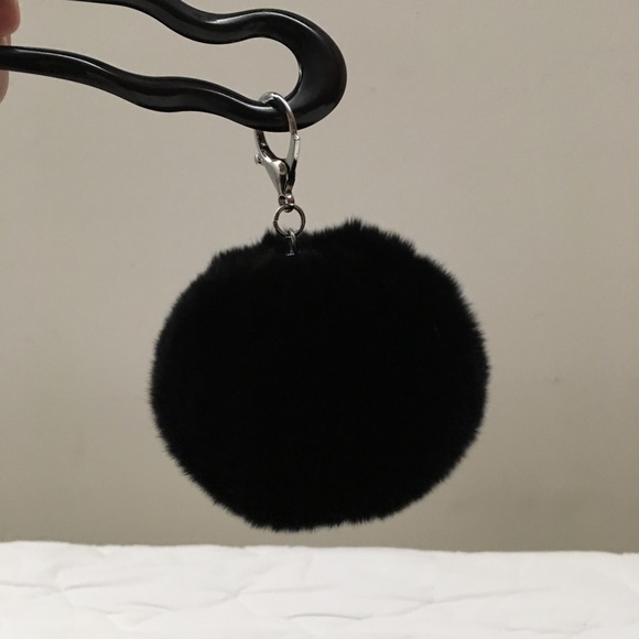 Real fur (rabbit & shearling) Pom Pom keychain set - Picture 5 of 5