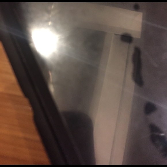 Meet your Posher, Chris - Picture 1 of 1