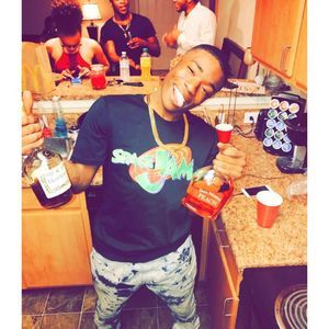 Meet your Posher, Derrick