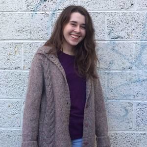 Meet your Posher, Chloe