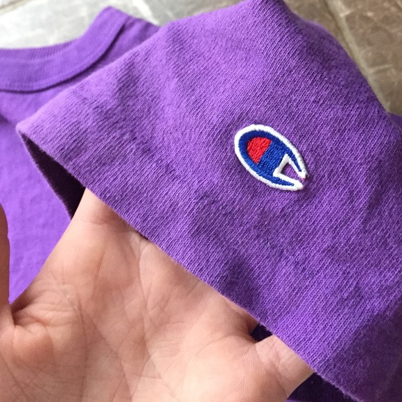VINTAGE ☔️ CHAMPION CREWNECK TEE SIZE LARGE MENS - Picture 2 of 4