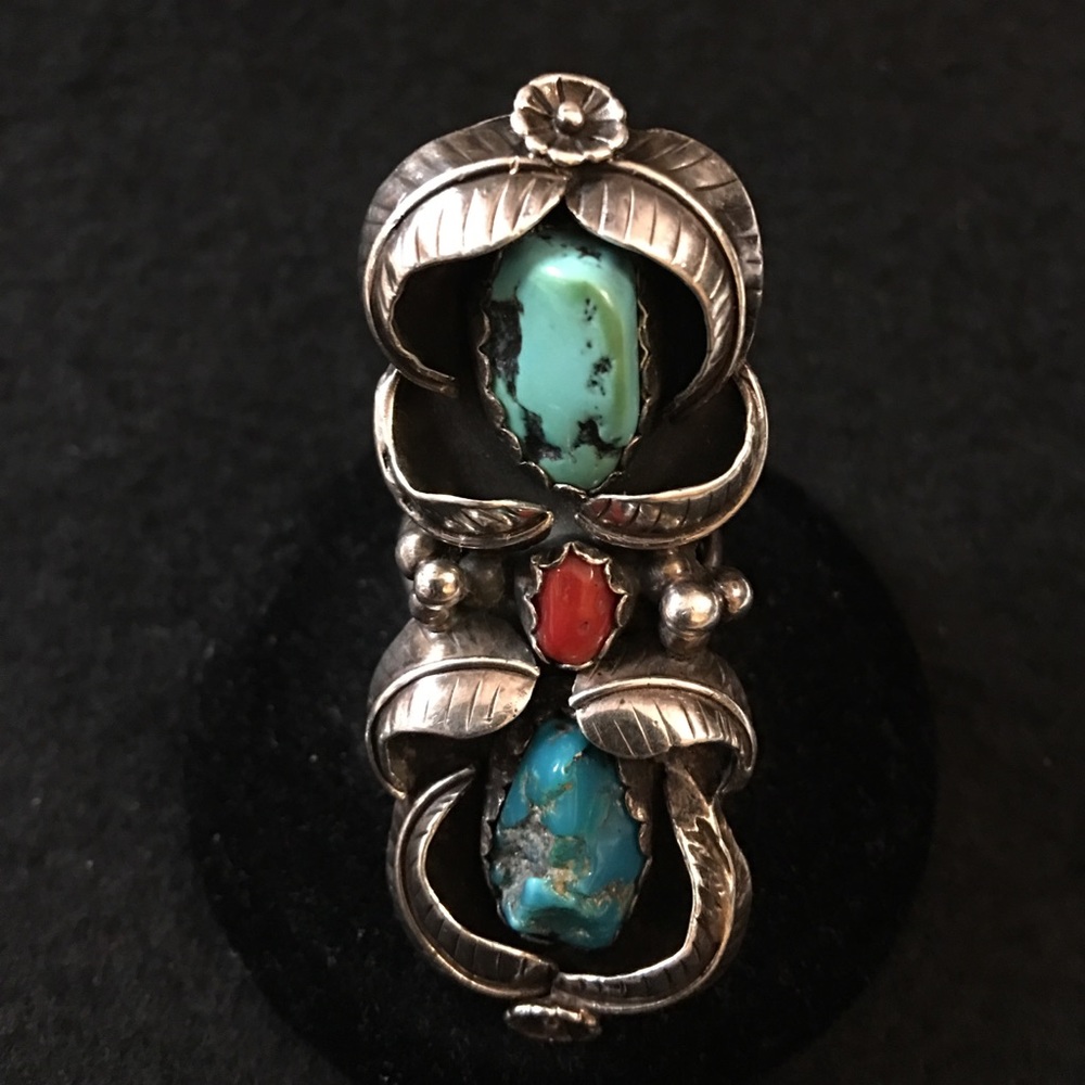 🌷Sold 🌷Navajo Handmade Sterling Silver L- Ring