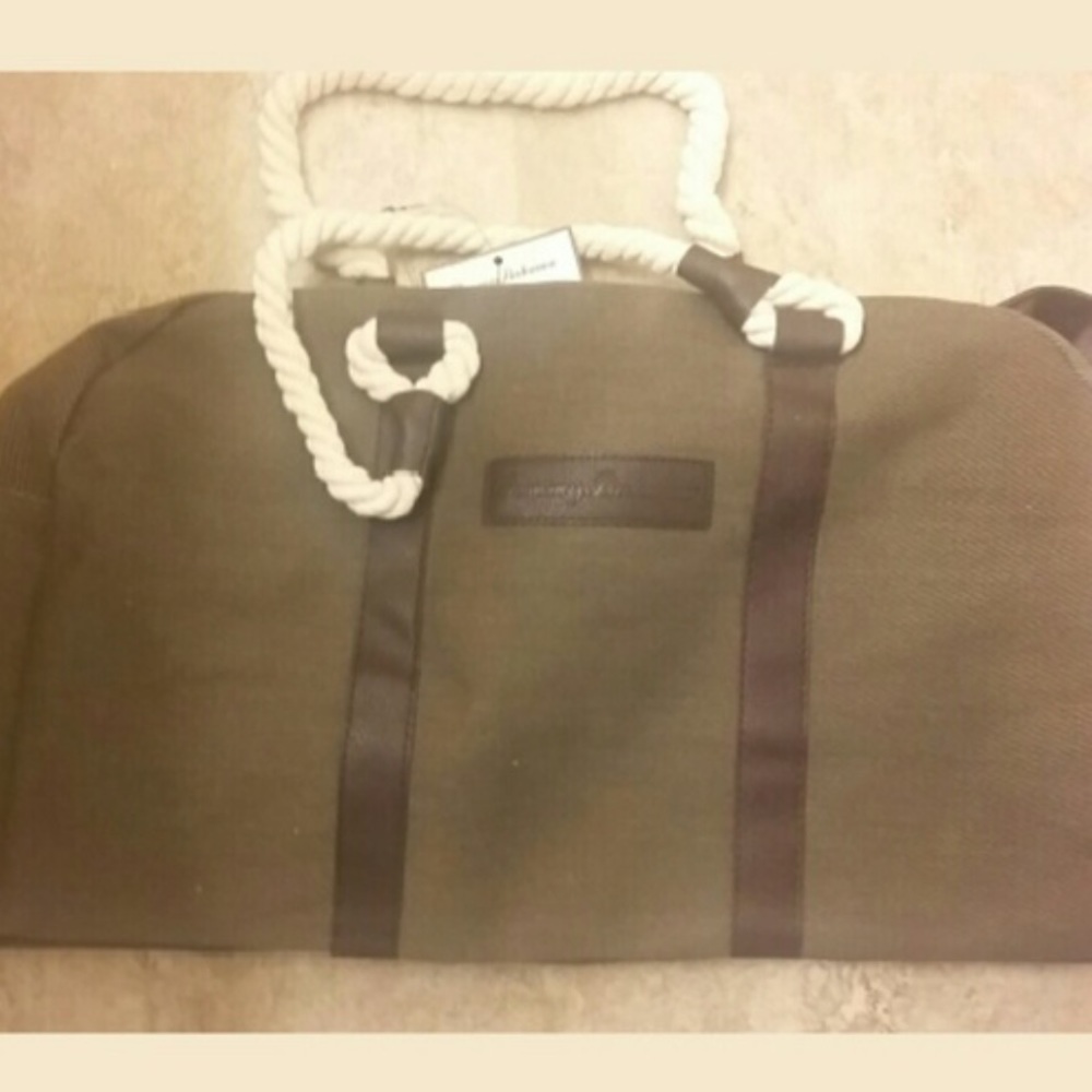 🆕🆕🎉 TOMMY BAHAMA DUFFLE BAG - Picture 2 of 8