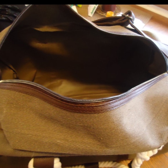 🆕🆕🎉 TOMMY BAHAMA DUFFLE BAG - Picture 6 of 8