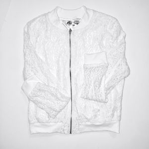 🎈FINAL SALE🎈White lace jacket