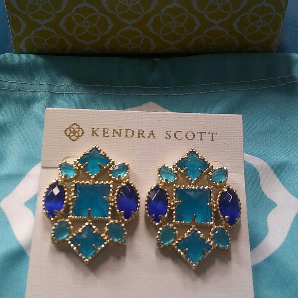 SOLD RARE & CUSTOM Kendra Scott Virginia Studs