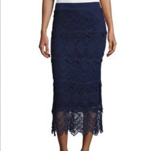 Maxi lace skirt