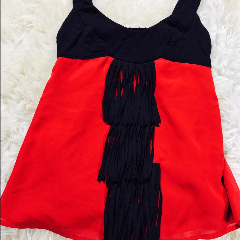 Arden b black and red tunic