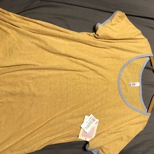 Lularoe Classic T bnwt XL