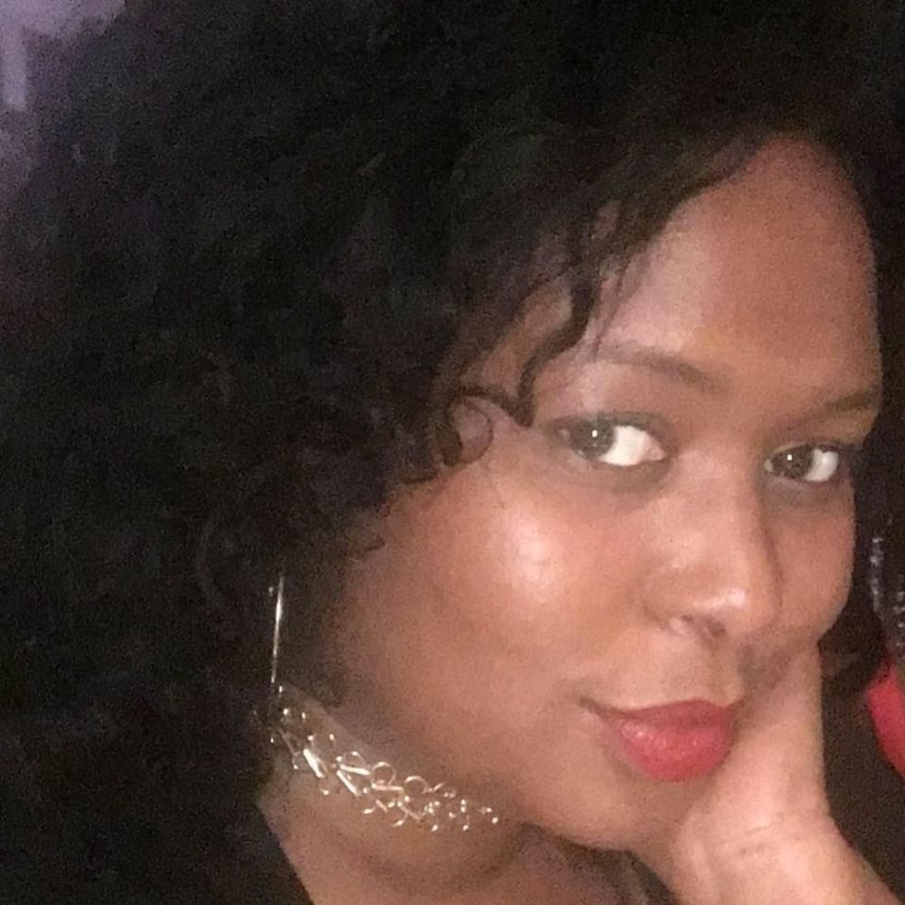 Meet your Posher, Sharita